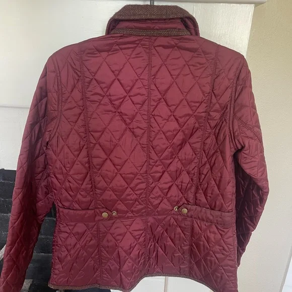 Women’s Barbour Quilted Jacket - Size 8 - Maroon - Like New Condition - Picture 3 of 5